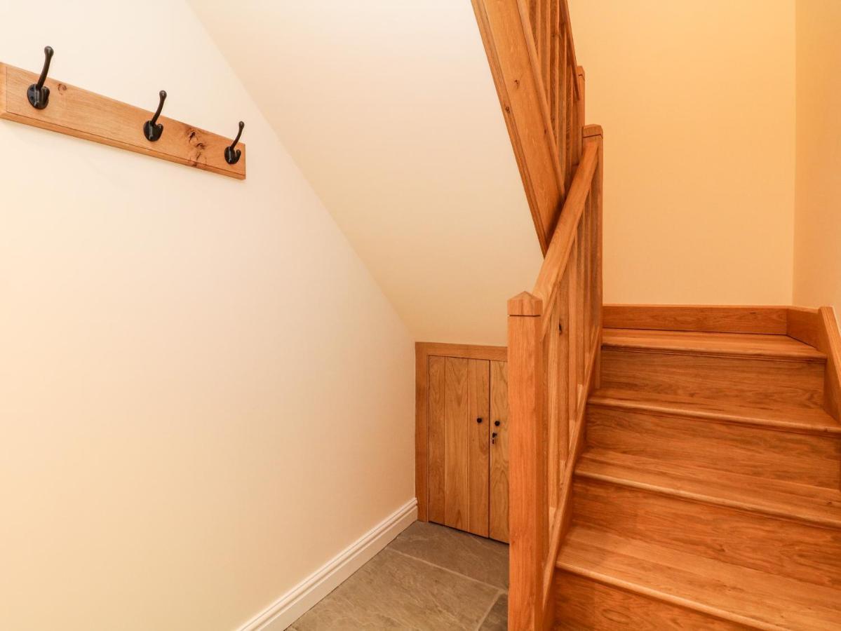 Owls Barn Villa แอชบอร์น ภายนอก รูปภาพ